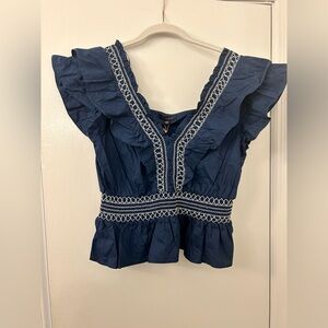 Women’s Skies Are Blue Ruffled Top Size Medium